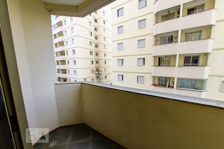 Sacada de apartamento à venda com 2 quartos, 64m² em Jardim Bom Clima, Guarulhos