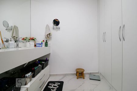 Casa à venda com 430m², 3 quartos e 5 vagasBanheiro do Quarto 3