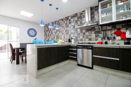 Casa à venda com 430m², 3 quartos e 5 vagasCozinha