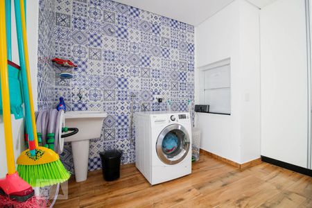 Casa à venda com 430m², 3 quartos e 5 vagasÁrea de Serviço