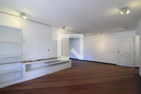Apartamento para alugar com 3 quartos, 190m² em Aclimação, São Paulo