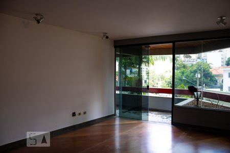 Sala de apartamento para alugar com 4 quartos, 190m² em Aclimação, São Paulo