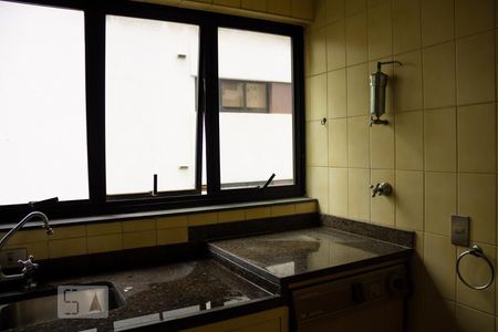 Apartamento para alugar com 190m², 4 quartos e 3 vagas Apartamento para alugar com 190m², 4 quartos e 3 vagasCozinha