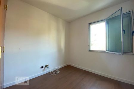 Apartamento à venda com 63m², 3 quartos e 2 vagasQuarto 3