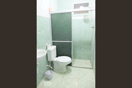 Casa para alugar com 250m², 3 quartos e 1 vagaBanheiro 2