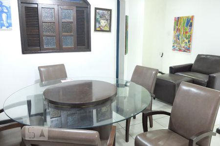 Casa para alugar com 250m², 3 quartos e 1 vagaSala 3