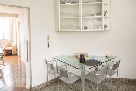 Apartamento para alugar com 160m², 4 quartos e 3 vagasCozinha