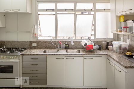 Apartamento para alugar com 160m², 4 quartos e 3 vagasCozinha