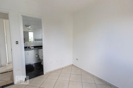 Apartamento à venda com 71m², 3 quartos e 3 vagas Apartamento à venda com 71m², 3 quartos e 3 vagasQuarto