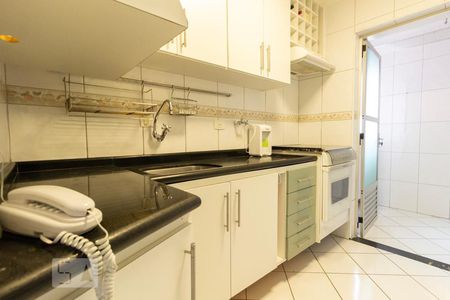 Apartamento à venda com 71m², 3 quartos e 3 vagas Apartamento à venda com 71m², 3 quartos e 3 vagasCozinha