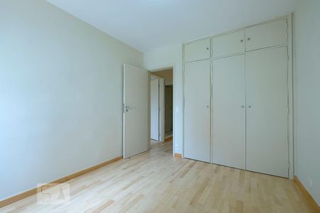 Apartamento à venda com 115m², 3 quartos e 1 vaga Apartamento à venda com 115m², 3 quartos e 1 vagaQuarto 1