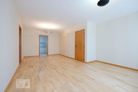 Apartamento à venda com 115m², 3 quartos e 1 vaga Apartamento à venda com 115m², 3 quartos e 1 vagaSala