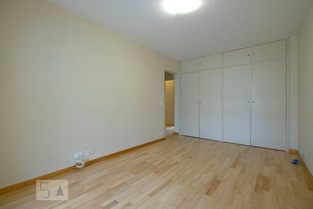 Apartamento à venda com 115m², 3 quartos e 1 vaga Apartamento à venda com 115m², 3 quartos e 1 vagaSuíte