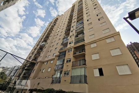 Apartamento para alugar com 116m², 3 quartos e 1 vaga Apartamento para alugar com 116m², 3 quartos e 1 vagaFachada