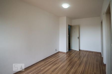 Sala de apartamento para alugar com 1 quarto, 70m² em Vila Lídia, Campinas
