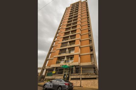 Apartamento para alugar com 70m², 1 quarto e 1 vaga Apartamento para alugar com 70m², 1 quarto e 1 vagaFachada