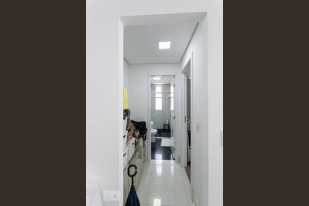Corredor de apartamento à venda com 1 quarto, 60m² em Anchieta, Belo Horizonte