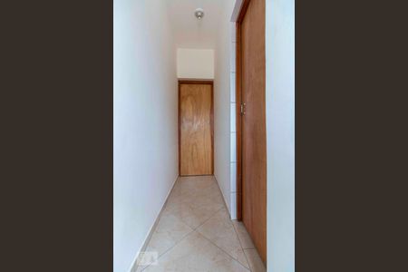 Corredor de apartamento para alugar com 1 quarto, 35m² em Vila Sílvia, São Paulo