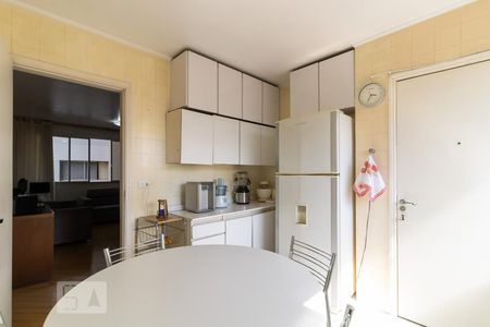 Apartamento à venda com 86m², 3 quartos e 1 vagaCozinha