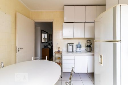 Apartamento à venda com 86m², 3 quartos e 1 vagaCozinha
