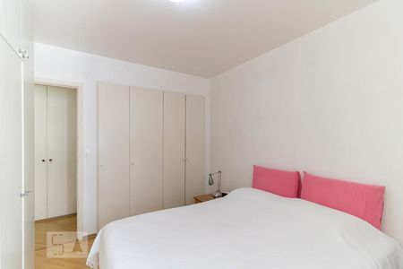 Apartamento à venda com 86m², 3 quartos e 1 vagaQuarto 2