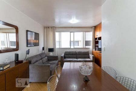 Apartamento à venda com 86m², 3 quartos e 1 vagaSala