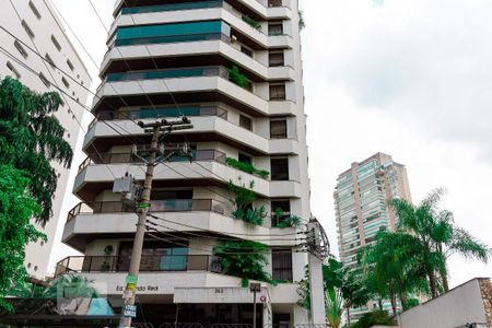 Apartamento para alugar com 300m², 6 quartos e 4 vagasFachada do Prédio