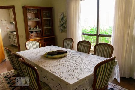 Apartamento para alugar com 300m², 6 quartos e 4 vagasSala de Jantar