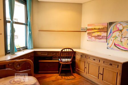 Apartamento para alugar com 300m², 6 quartos e 4 vagasSuíte 2