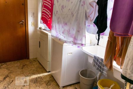 Apartamento para alugar com 300m², 6 quartos e 4 vagasÁrea de Serviço