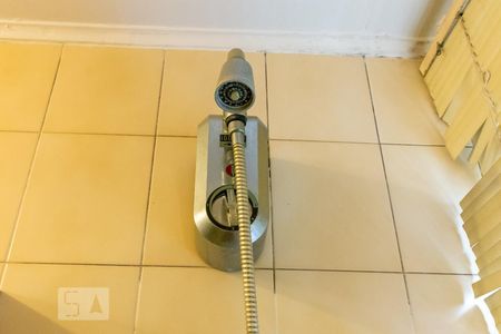 Apartamento para alugar com 300m², 6 quartos e 4 vagasBanheiro da Suíte 3 - Chuveiro