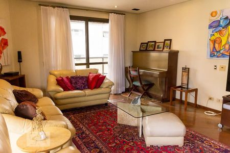 Sala de TV de apartamento para alugar com 6 quartos, 300m² em Santana, São Paulo