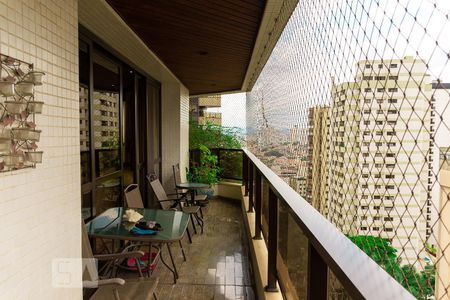 Apartamento para alugar com 300m², 6 quartos e 4 vagasVaranda da Sala