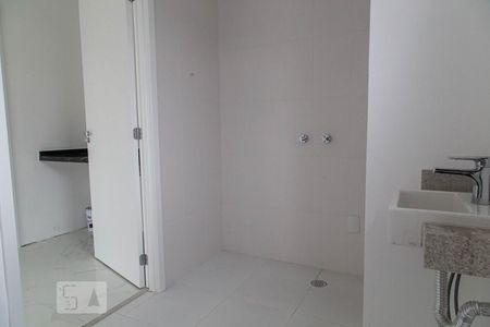 Studio para alugar com 35m², 1 quarto e sem vaga Studio para alugar com 35m², 1 quarto e sem vagaBanheiro