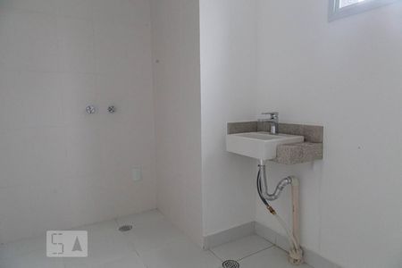 Studio para alugar com 35m², 1 quarto e sem vaga Studio para alugar com 35m², 1 quarto e sem vagaBanheiro