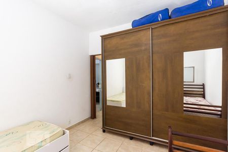 Quarto 1 de apartamento para alugar com 2 quartos, 109m² em Embaré, Santos