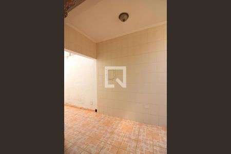 Casa à venda com 350m², 3 quartos e 2 vagasÁrea de Serviço