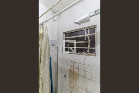 Banheiro de kitnet/studio à venda com 1 quarto, 30m² em Vila Buarque, São Paulo