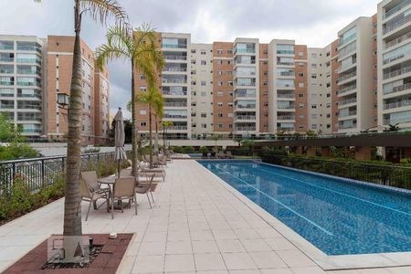 Apartamento à venda com 141m², 3 quartos e 2 vagas Apartamento à venda com 141m², 3 quartos e 2 vagasÁrea comum - Piscina