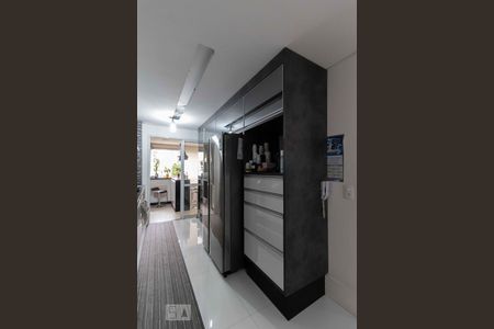 Apartamento à venda com 141m², 3 quartos e 2 vagas Apartamento à venda com 141m², 3 quartos e 2 vagasCozinha