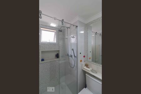 Apartamento à venda com 141m², 3 quartos e 2 vagas Apartamento à venda com 141m², 3 quartos e 2 vagasBanheiro da Suíte 2