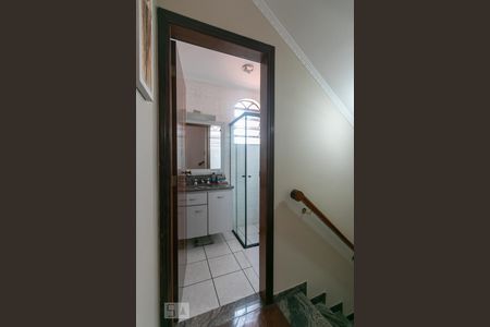 Casa à venda com 198m², 4 quartos e 3 vagasBanheiro 3