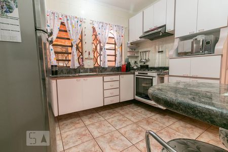 Casa à venda com 198m², 4 quartos e 3 vagasCozinha