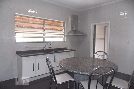 Apartamento à venda com 92m², 2 quartos e sem vagaCozinha