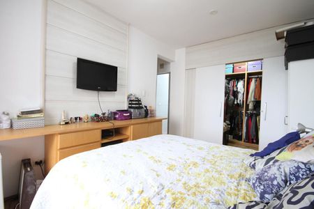 Suite de apartamento para alugar com 3 quartos, 120m² em Vila Mariana, São Paulo