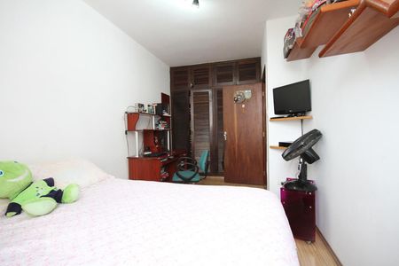 Apartamento à venda com 120m², 3 quartos e sem vagaQuarto 1