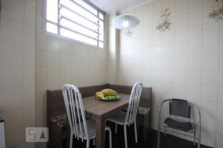 Apartamento à venda com 120m², 3 quartos e sem vagaCozinha
