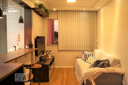 Sala de apartamento para alugar com 2 quartos, 55m² em Vila Mariana, São Paulo