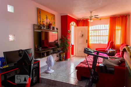 Sala de casa à venda com 3 quartos, 237m² em Vila Pires, Santo André