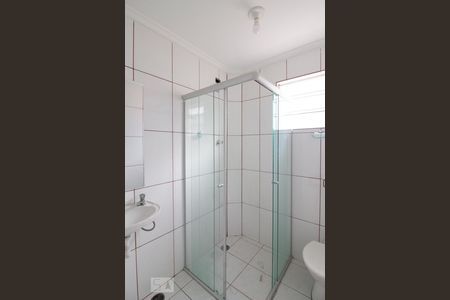 Banheiro de apartamento para alugar com 1 quarto, 45m² em Jardim Munhoz, Guarulhos